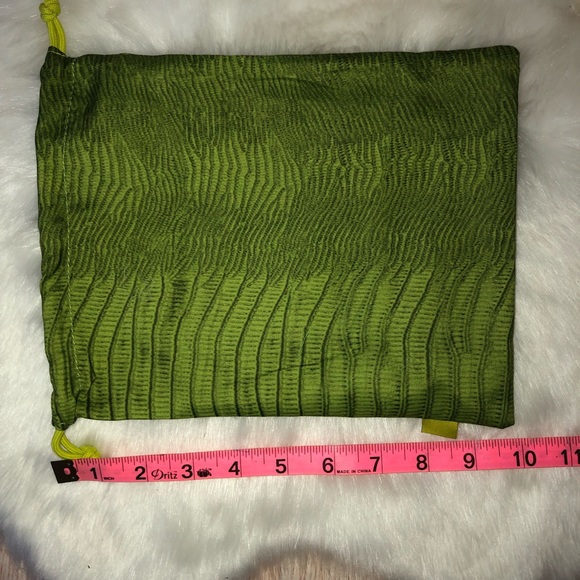 🌟 Free W/Cosmetic purchase or $4 - Picture 5 of 7